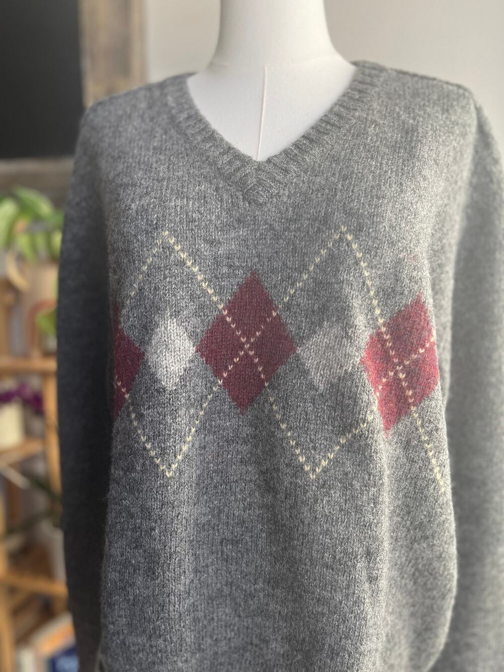 Vintage 90s Wool Sweater Gray White Red Argyle Shetland Size Large